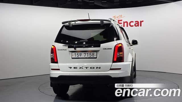 SsangYong (KG Mobility) Rexton