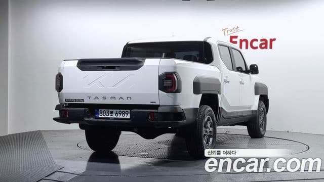 Kia Tasman
