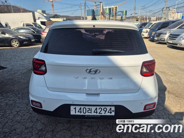 Hyundai Venue