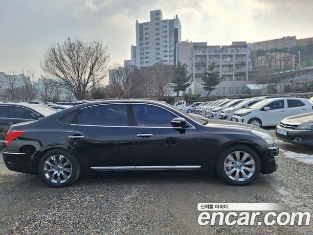 Hyundai Equus