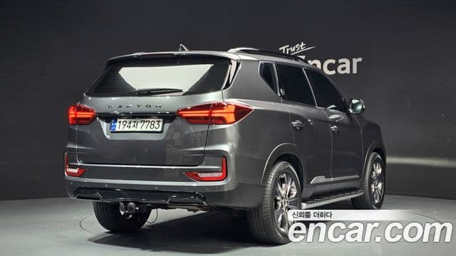 SsangYong (KG Mobility) Rexton