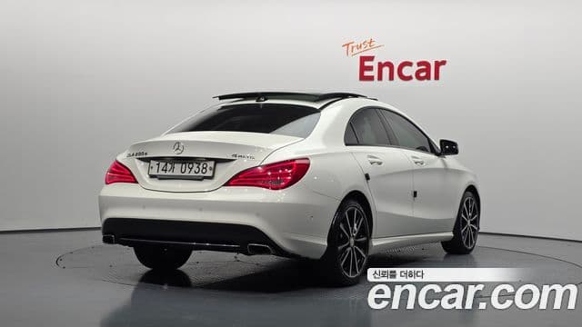 Mercedes-Benz CLA-Class