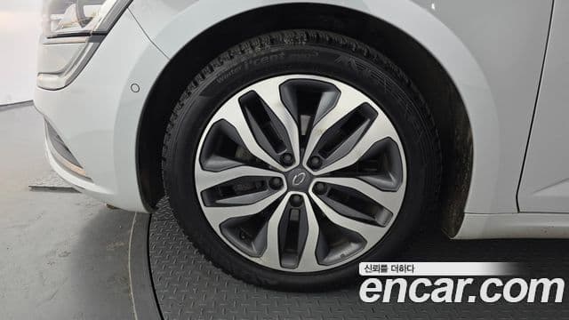 Renault Korea (Samsung) SM6