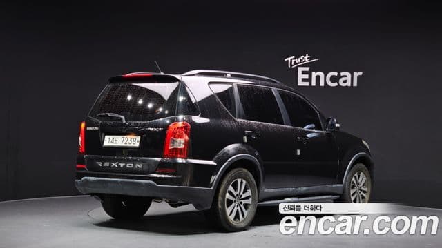 SsangYong (KG Mobility) Rexton