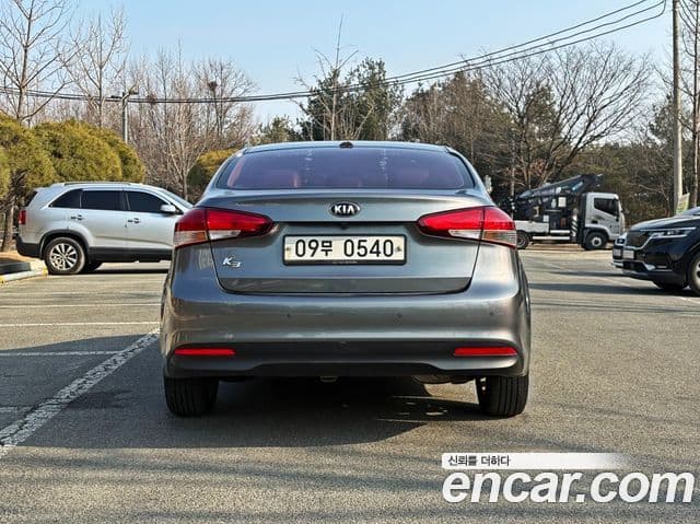 Kia K3
