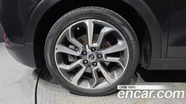 SsangYong (KG Mobility) TIBOLI