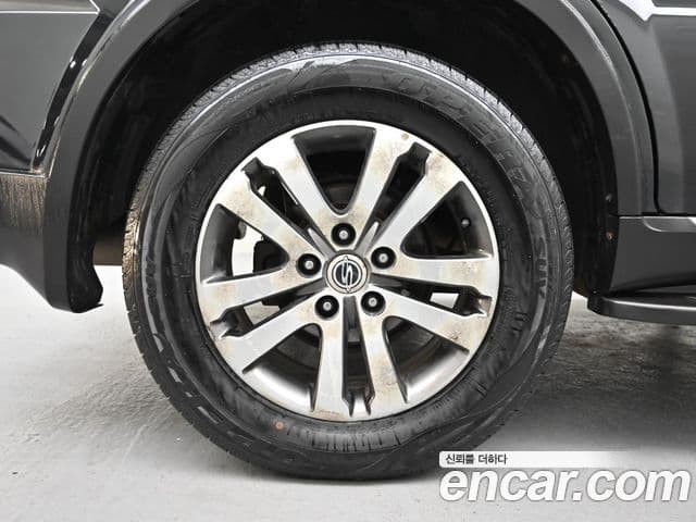 SsangYong (KG Mobility) Rexton