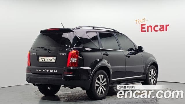 SsangYong (KG Mobility) Rexton