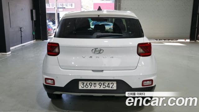 Hyundai Venue