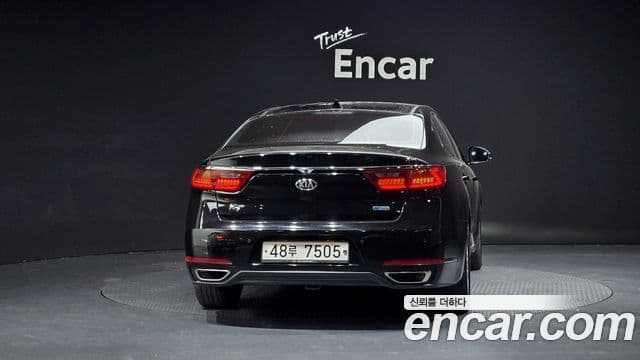 Kia K7