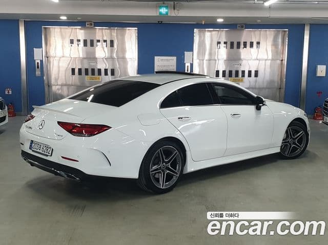 Mercedes-Benz CLS-Class