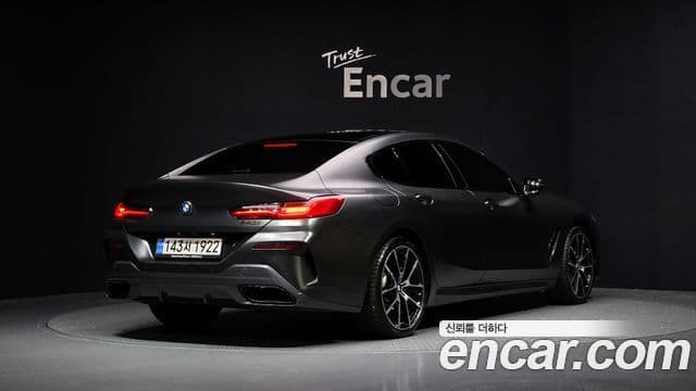 BMW 8-Series