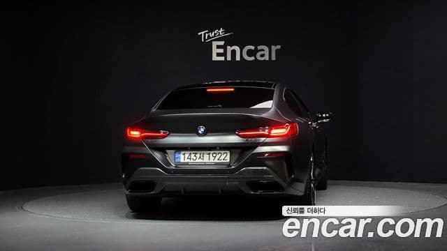 BMW 8-Series