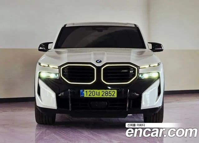 BMW XM