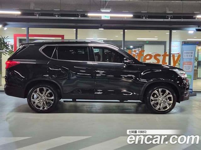 SsangYong (KG Mobility) Rexton