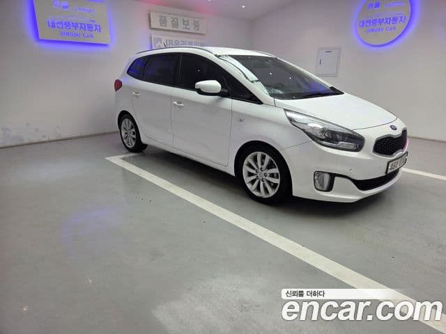 Kia Carens