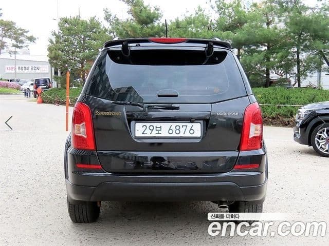 SsangYong (KG Mobility) Rexton
