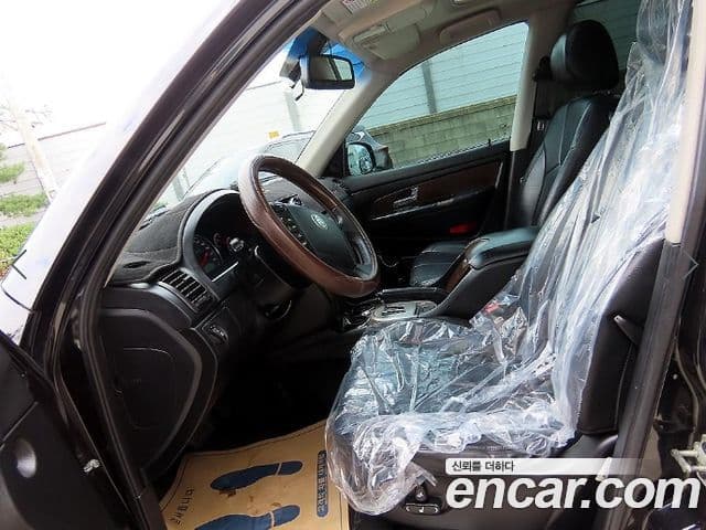 SsangYong (KG Mobility) Rexton