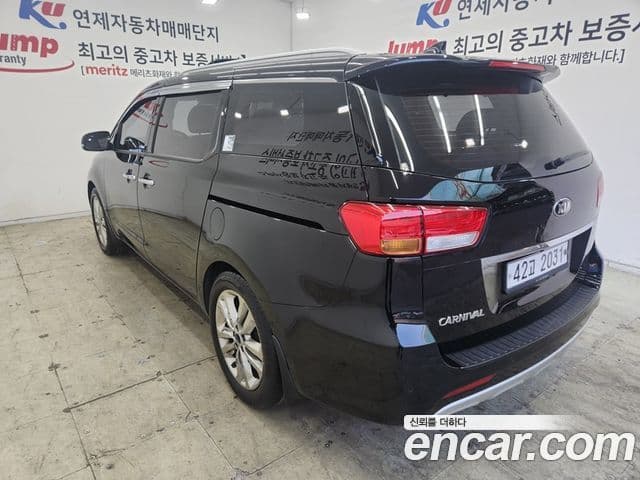 Kia Canival