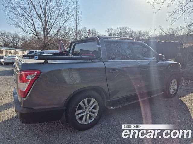 SsangYong (KG Mobility) Rexton