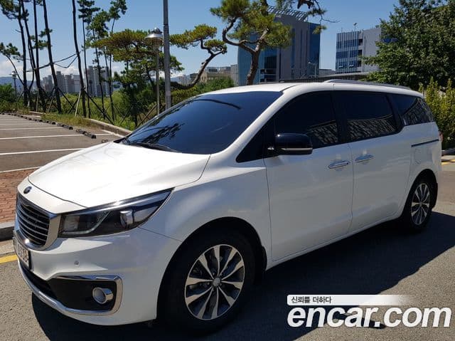 Kia Canival