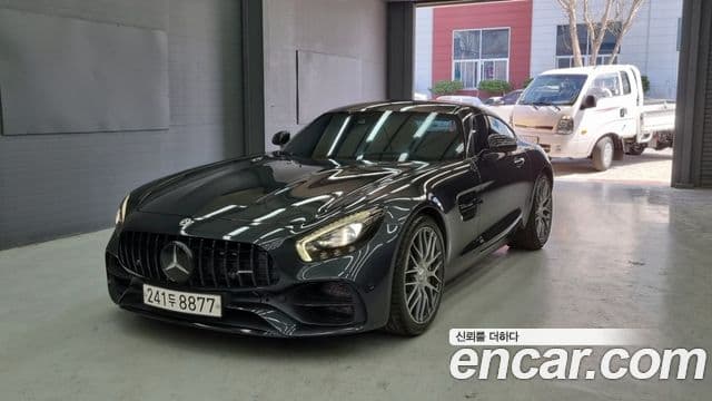 Mercedes-Benz AMG GT