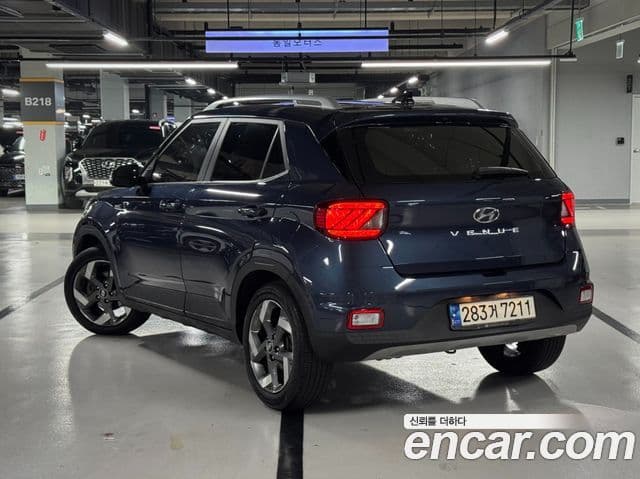 Hyundai Venue