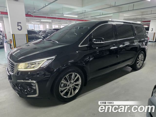 Kia Canival