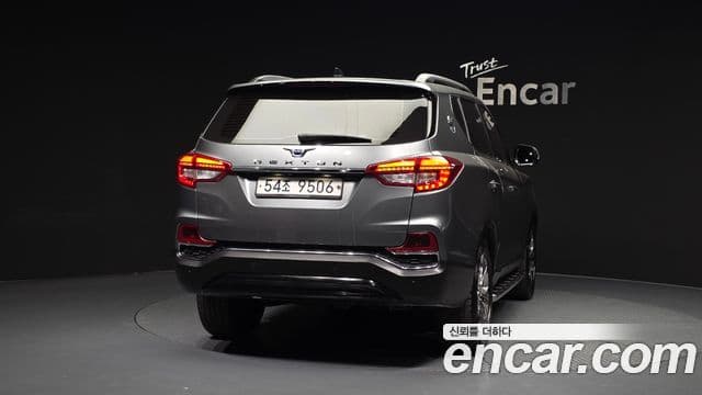 SsangYong (KG Mobility) Rexton