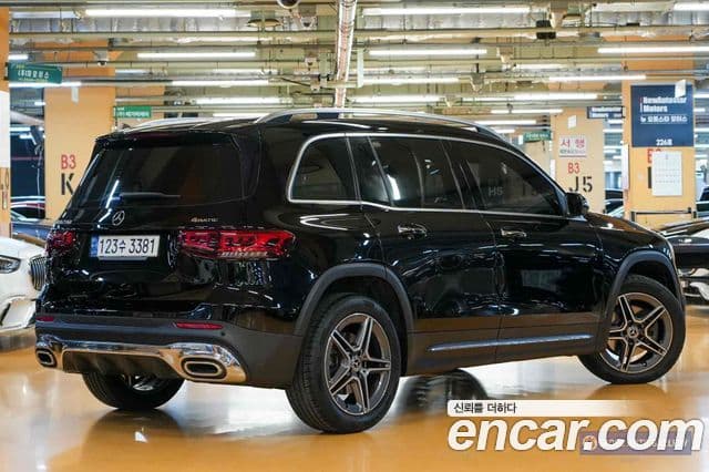 Mercedes-Benz GLB-Class