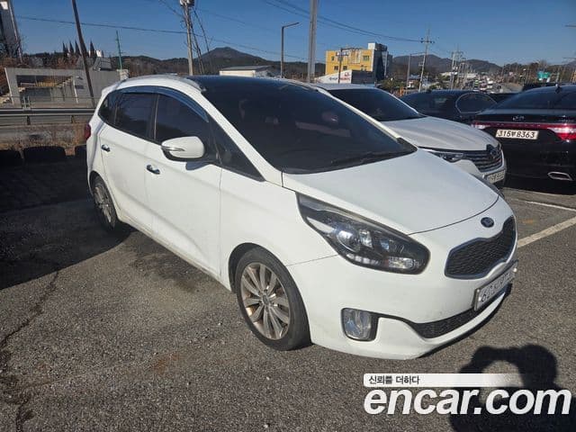 Kia Carens