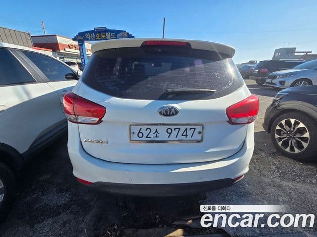 Kia Carens