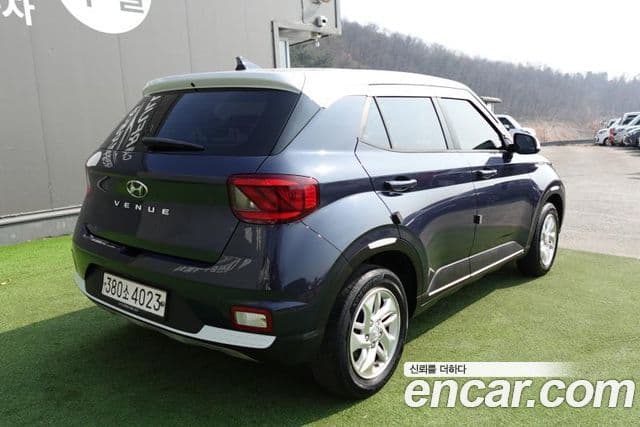 Hyundai Venue