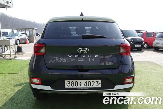 Hyundai Venue