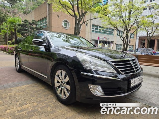 Hyundai Equus
