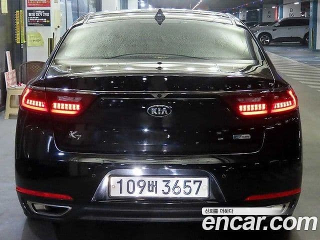 Kia K7