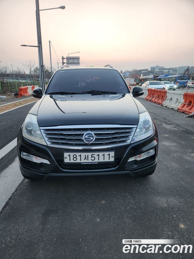 SsangYong (KG Mobility) Rexton