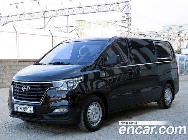 Hyundai Starex