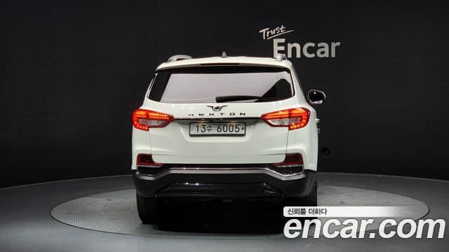 SsangYong (KG Mobility) Rexton