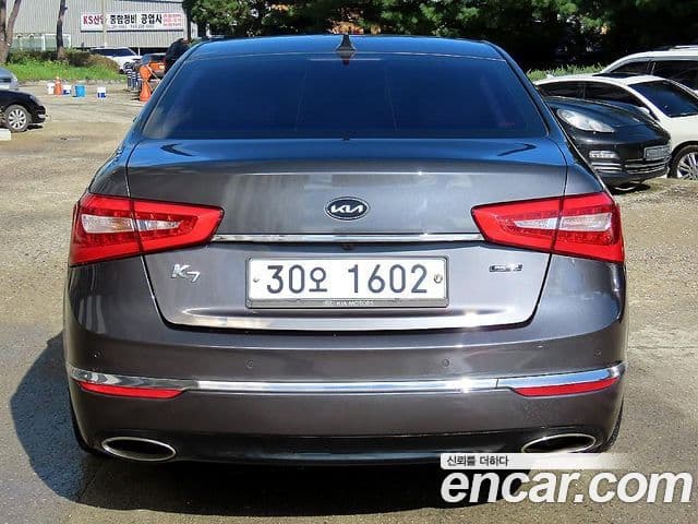 Kia K7