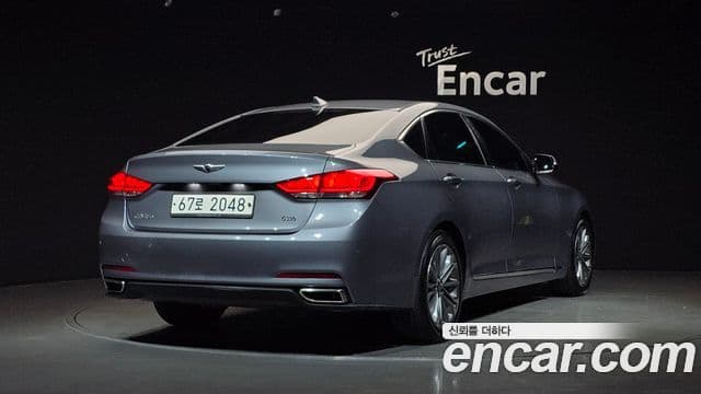 Hyundai Genesis
