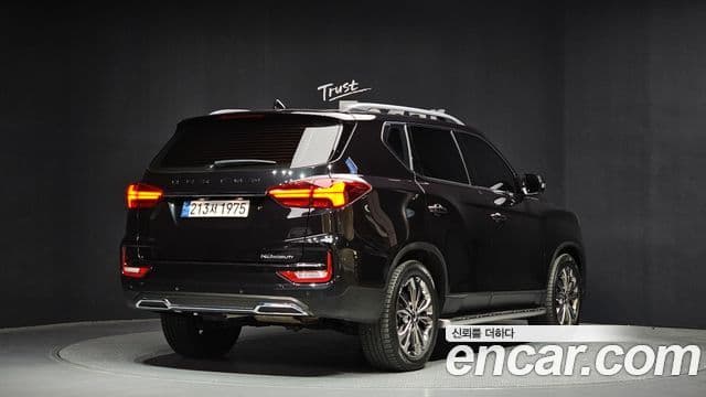 SsangYong (KG Mobility) Rexton