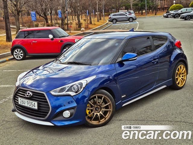 Hyundai Veloster