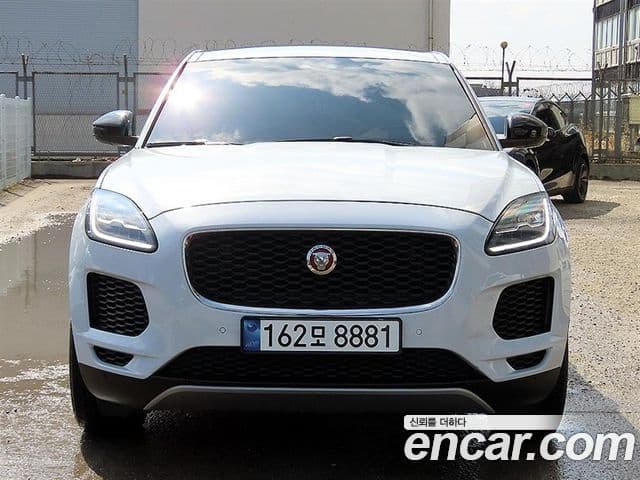 Jaguar E-PACE