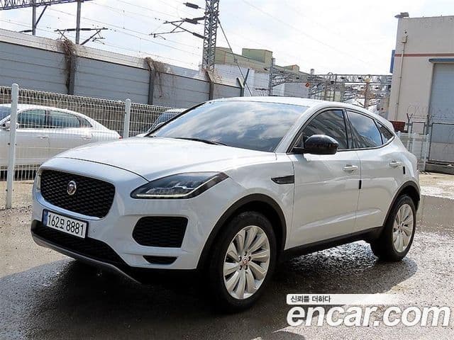 Jaguar E-PACE