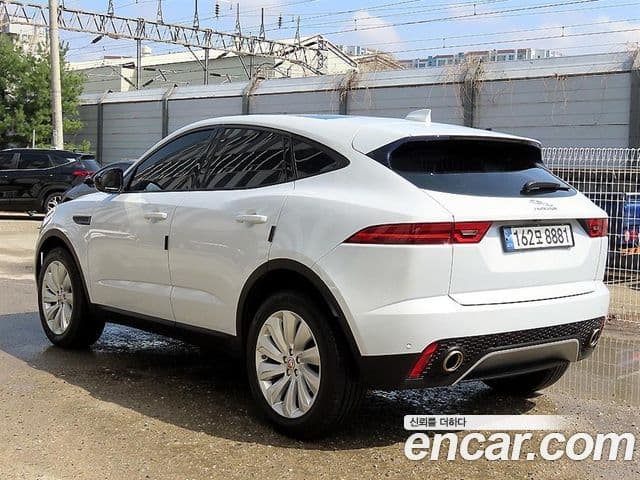 Jaguar E-PACE