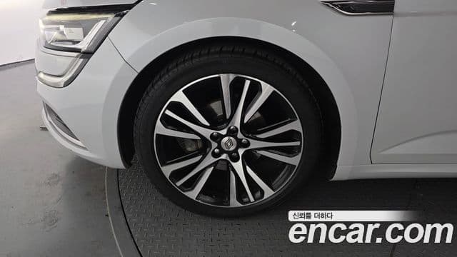 Renault Korea (Samsung) SM6