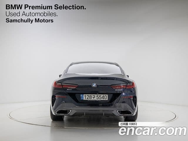 BMW 8-Series