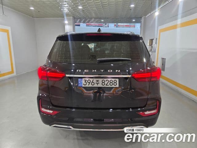 SsangYong (KG Mobility) Rexton