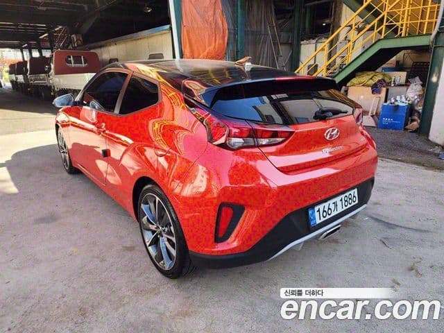 Hyundai Veloster